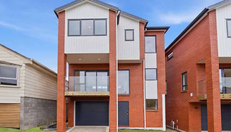 2/106 Stanley Road, Glenfield