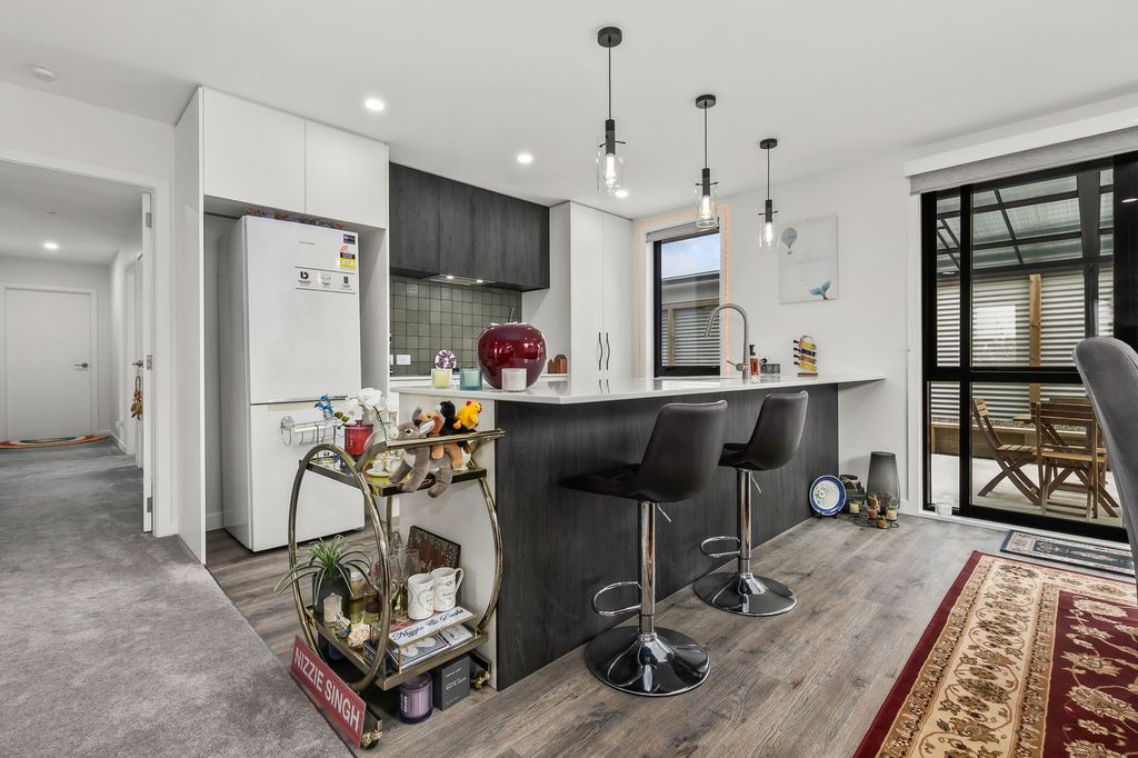 Modern Living, Made Easy 4