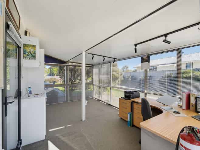 36 Ocean View Place, Southbridge