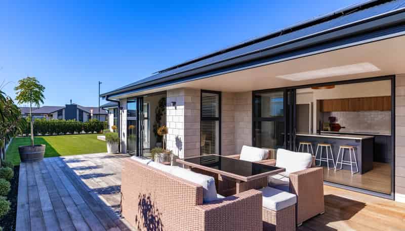 33 Nikau Drive, Redwoodtown