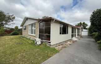 31 Deepdale Street, Burnside