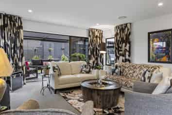 1 Tai Road, Wharewaka