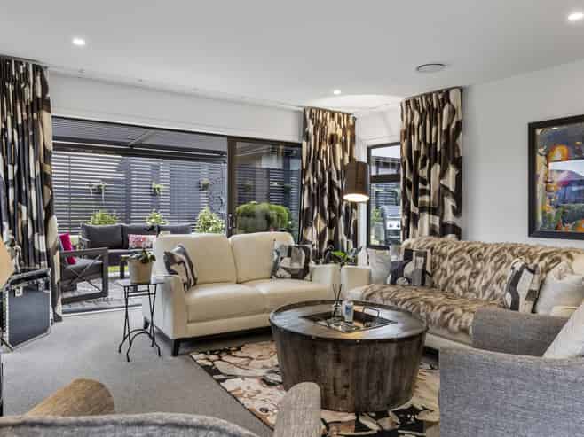 1 Tai Road, Wharewaka
