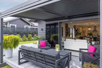 1 Tai Road, Wharewaka