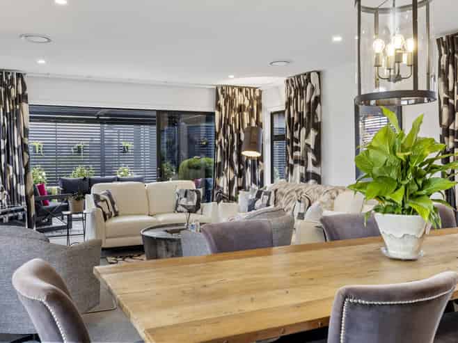 1 Tai Road, Wharewaka