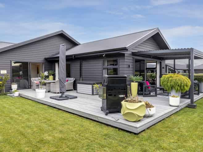 1 Tai Road, Wharewaka