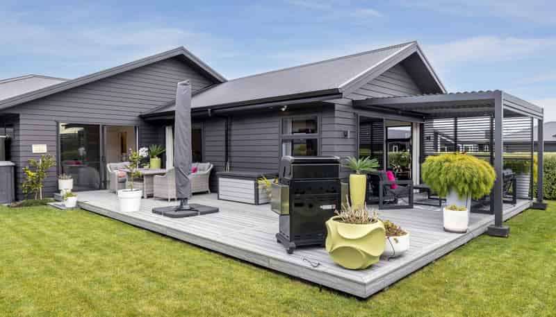 1 Tai Road, Wharewaka