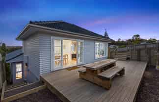 36 Killarney Avenue, Torbay