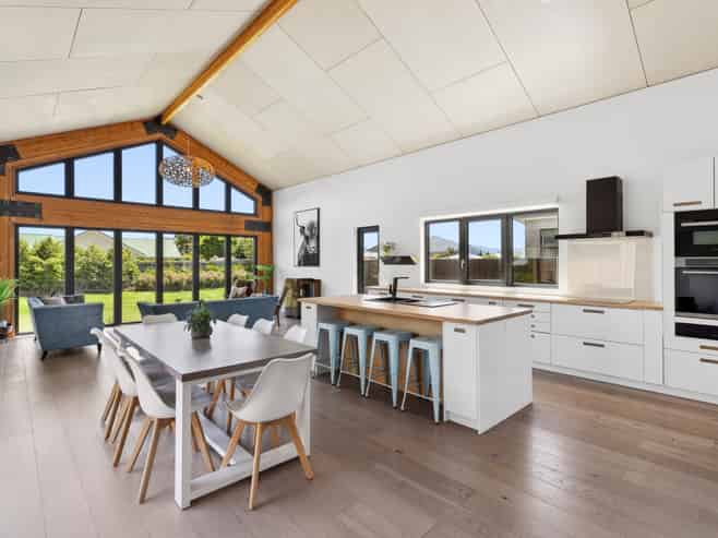7 Sapphire Spring Rise, Wanaka