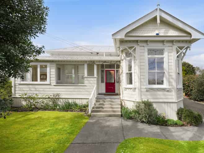 6 Henley Road, Mount Eden