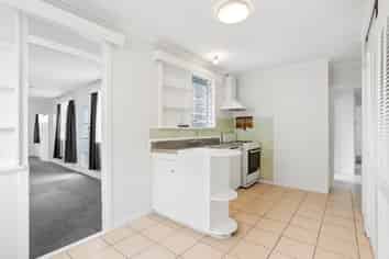 55 Swanson Road, Henderson