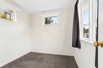 55 Swanson Road, Henderson