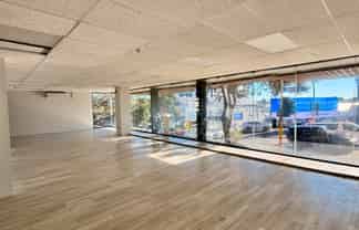 High-Exposure Retail - Newton Road