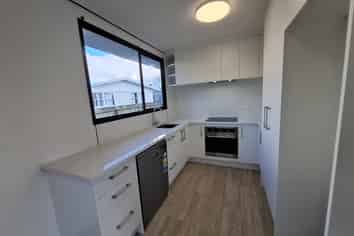 B/11 President Avenue, Papakura
