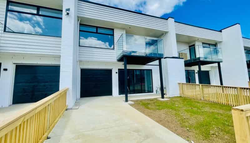 72 Kauri Heart Avenue, Takanini