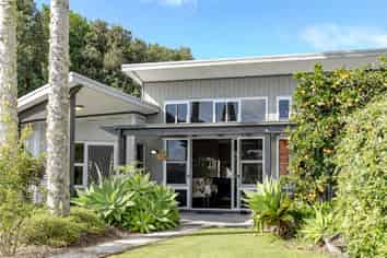 4 Cochrane Drive, Kerikeri