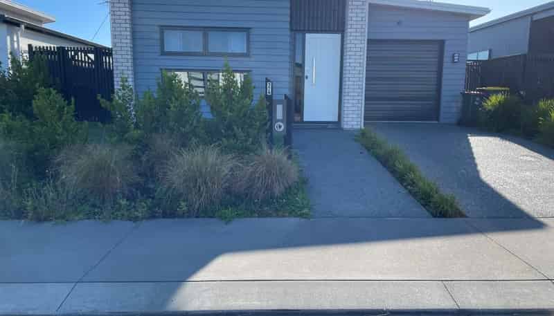 24 Guillaume Street, Chartwell