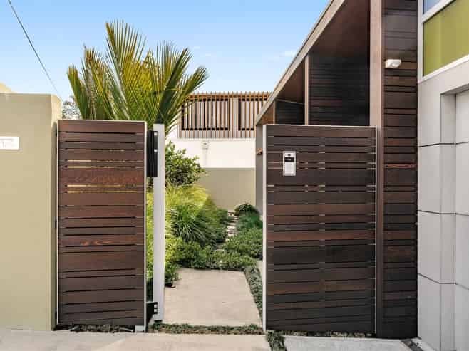  58 Seacliffe Avenue, Belmont