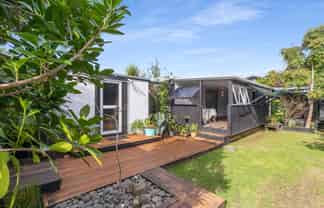 55A Marlin Place, Whiritoa