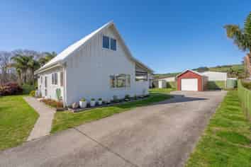24 Wells Place, Whitianga