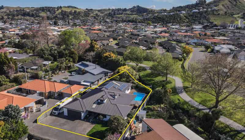 3/100 Avondale Road, Taradale