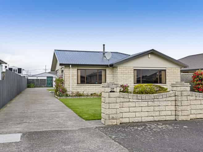 88 Argyle Street, Hawera