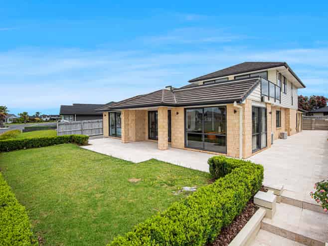 38 Key West Drive, One Tree Point