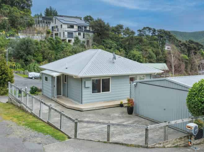 22 Amelia Crescent, Waikawa