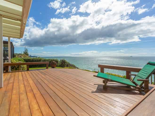 171 Pukehina Parade, Pukehina