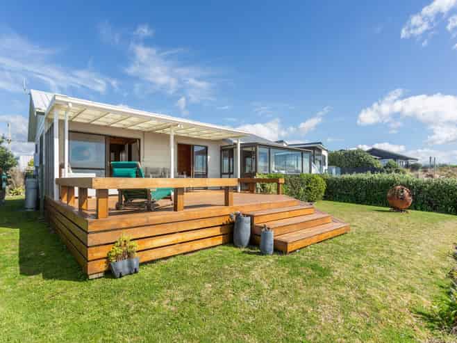 171 Pukehina Parade, Pukehina