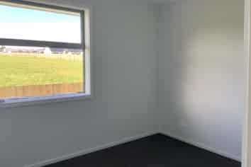 E/118 Allens Road, Allenton