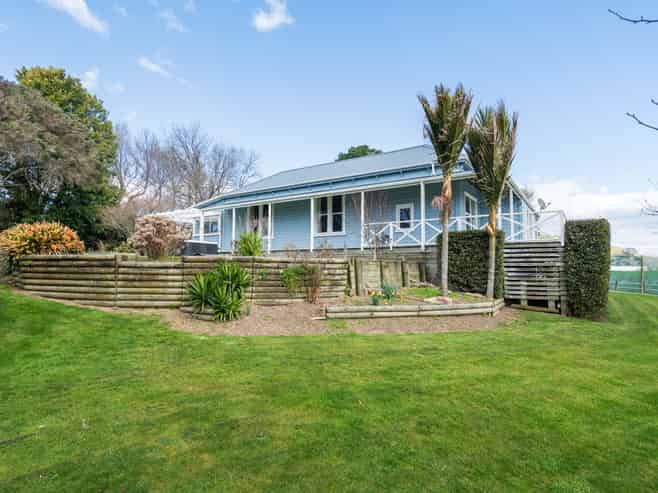 95 Ohinepanea Road, Pukehina