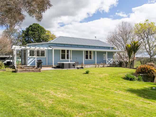 95 Ohinepanea Road, Pukehina