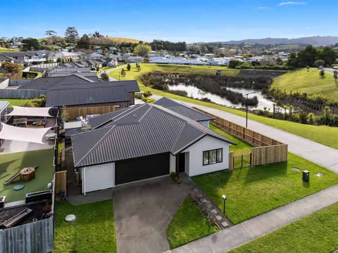 1 Dome Lane, Warkworth
