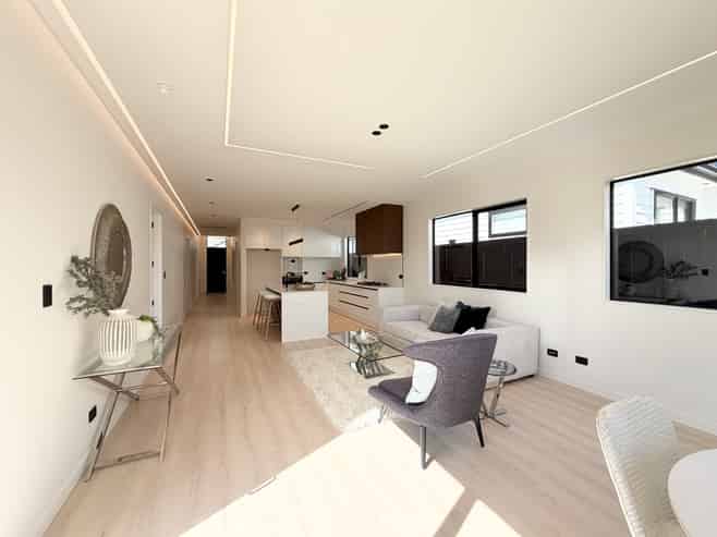 384 Te Taruna Drive, Milldale