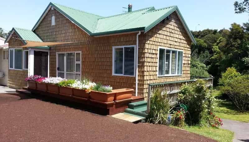 140 Western Springs Road, Morningside