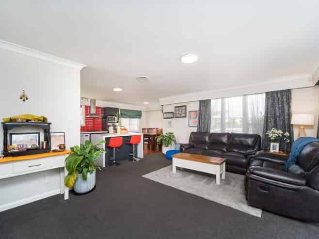 11 Kingston Street, Awapuni