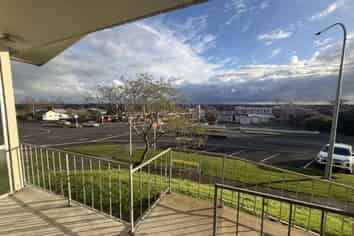 14/14 Church Street , Te Aroha