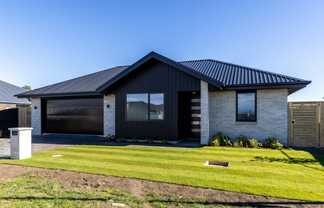13 Potters Place, Ashburton
