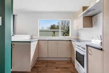49a Springs Road, Parakai