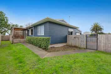 49a Springs Road, Parakai