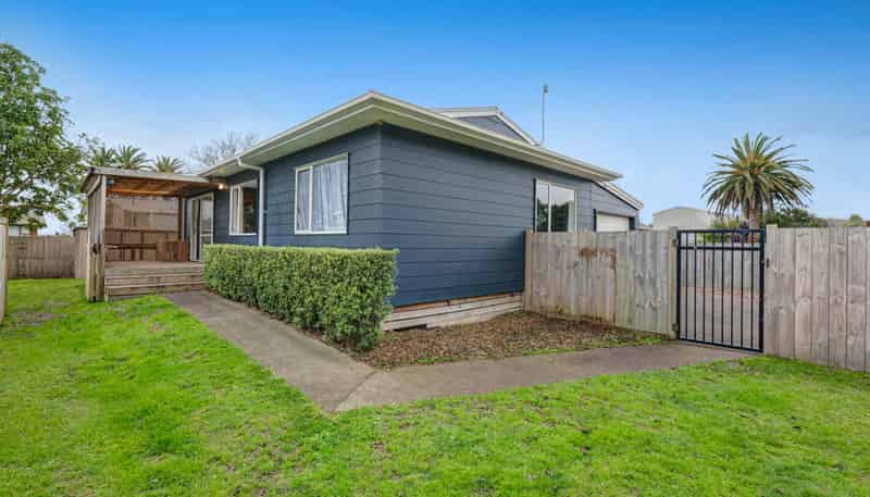 49a Springs Road, Parakai