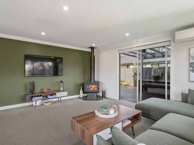 72 Stratford Drive, Mount Pisa, Cromwell