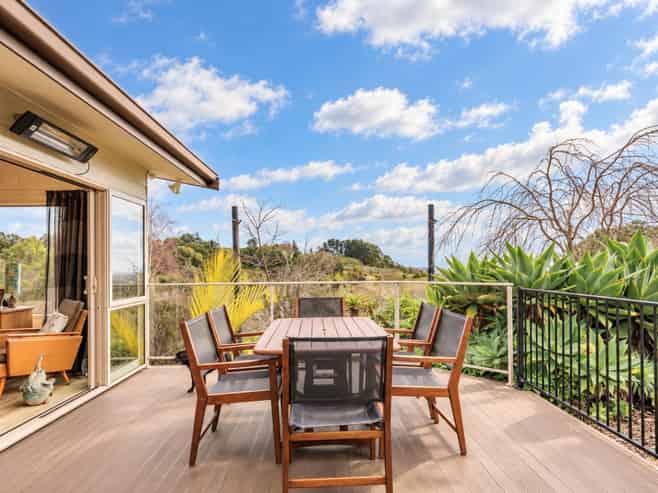8 Roger Guy Place, Welcome Bay