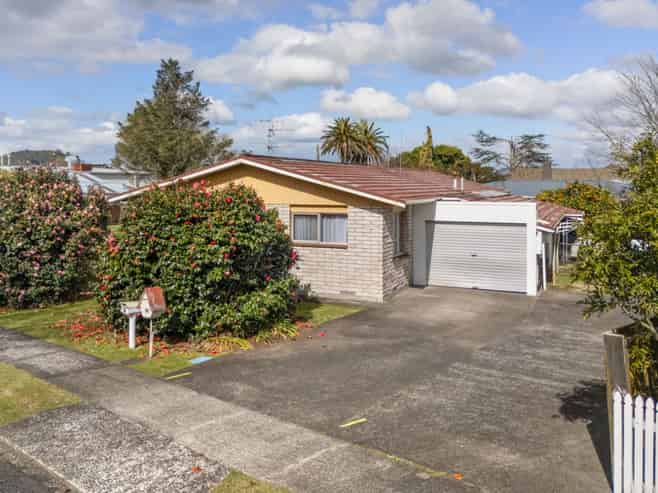 7A Parry Palm Avenue, Waihi