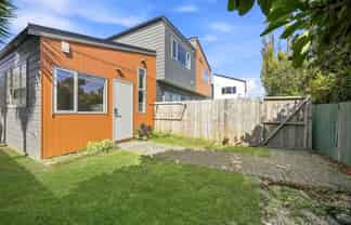 8/4 Ranier Street, Ellerslie