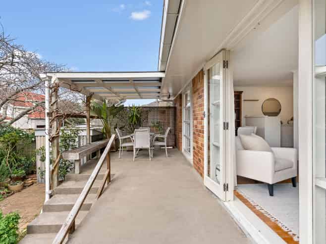 6/37 Tawera Road, Greenlane