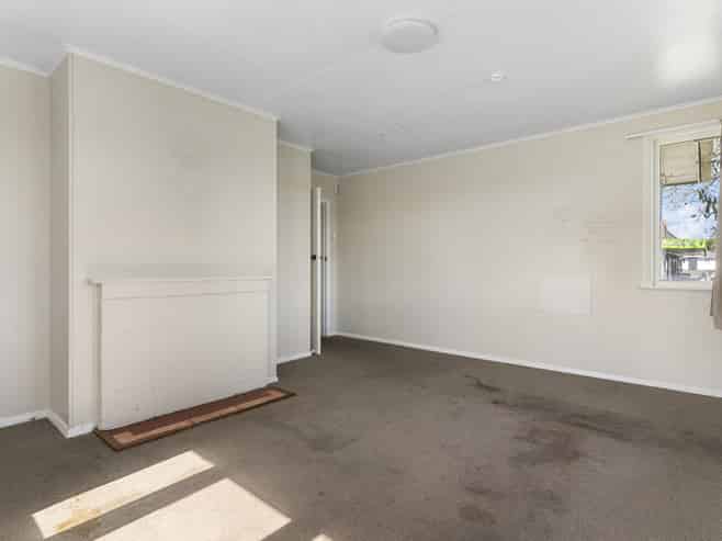 48 Kelvin Road, Papakura