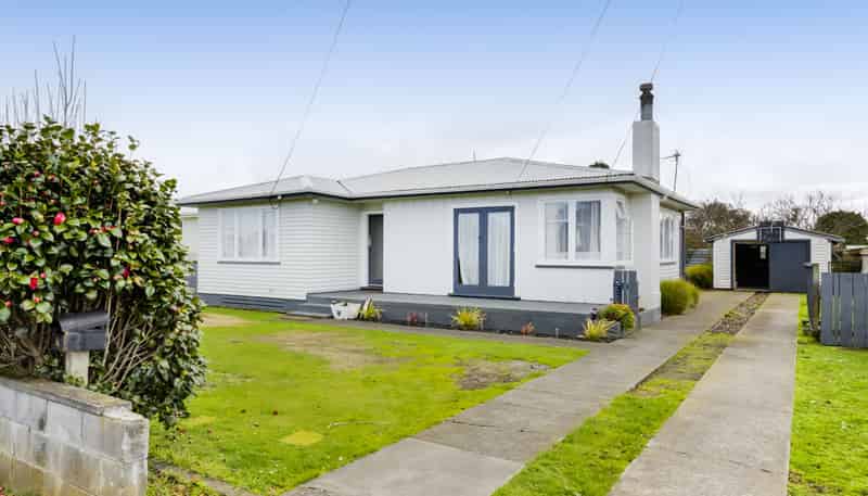 8 Pacey Avenue, Hawera