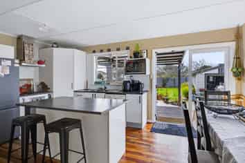 8 Pacey Avenue, Hawera